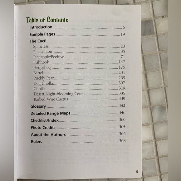 Cactus of Texas Field Guide - Picture 3 of 6